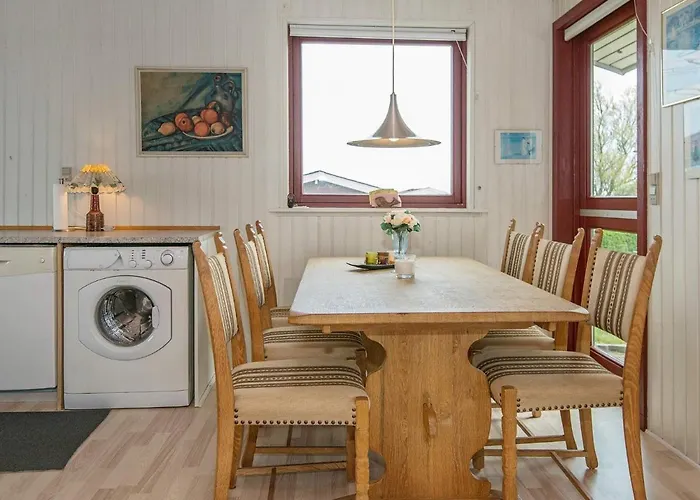 5 Person In Hejls-by Traum Hejls